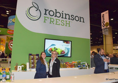 Jenna Schulte and Molly Tabron from Robinson Fresh